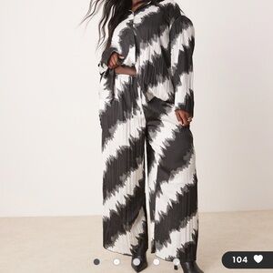 Black and White Women's Pants